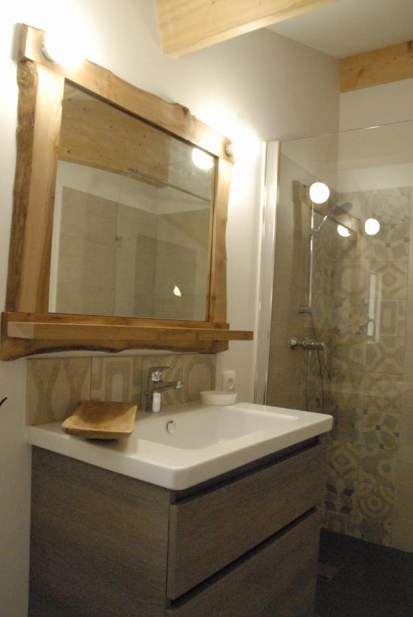 Les Chambres D'Ausilia Sablons  Dış mekan fotoğraf